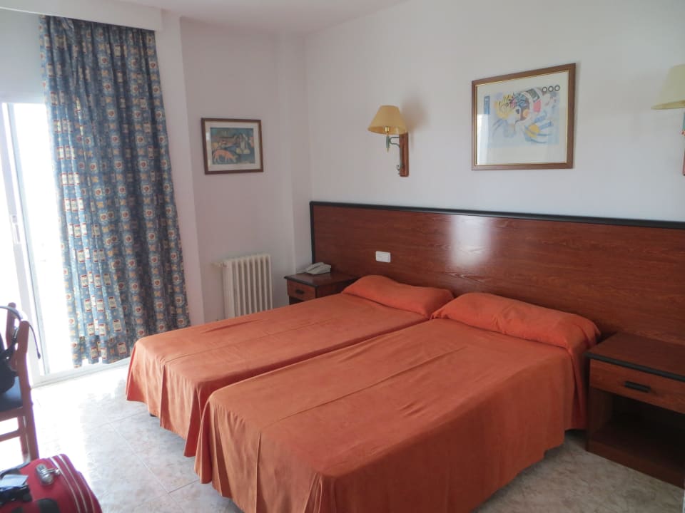 Blick ins Zimmer HSM Reina del Mar