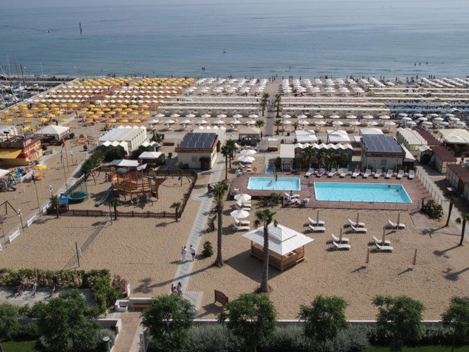 Spiaggia Hotel Lungomare