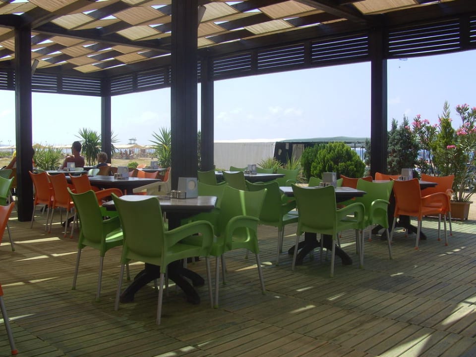 Strandbar Hane Family Resort