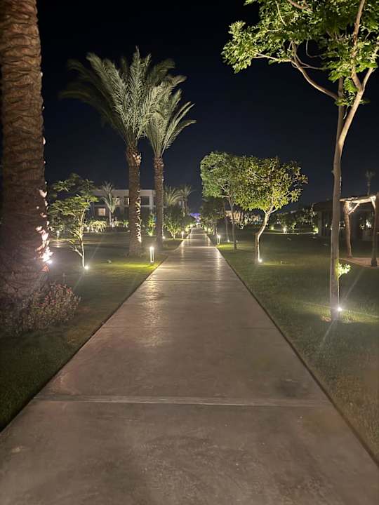 Außenansicht Steigenberger Resort Ras Soma