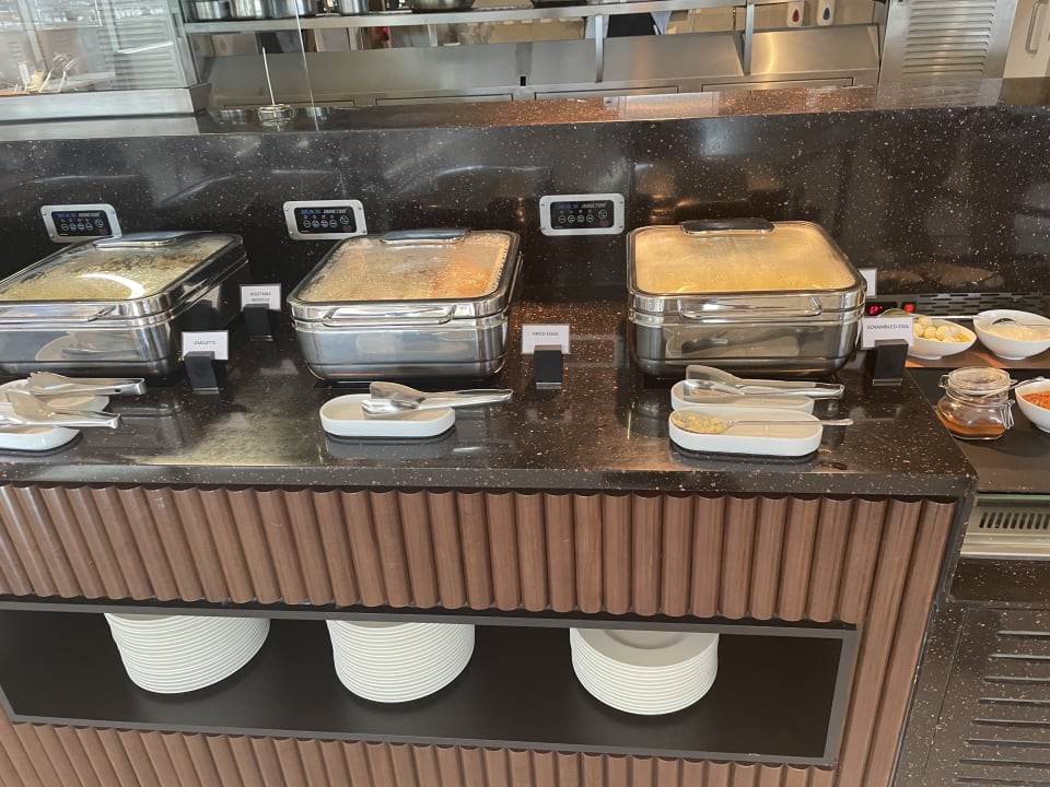 Gastro Avani Plus Palm View Dubai Hotel & Suites