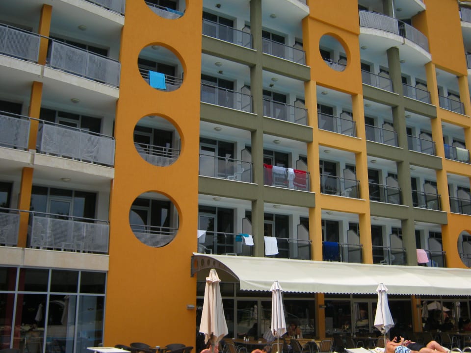 Außernansicht vom Innenhof HVD Viva Club Hotel