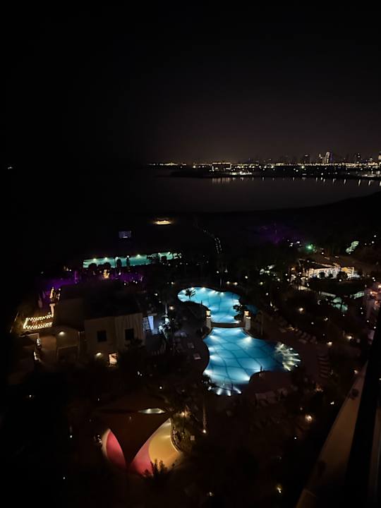Ausblick Centara Mirage Beach Resort Dubai - A World of Family Fun