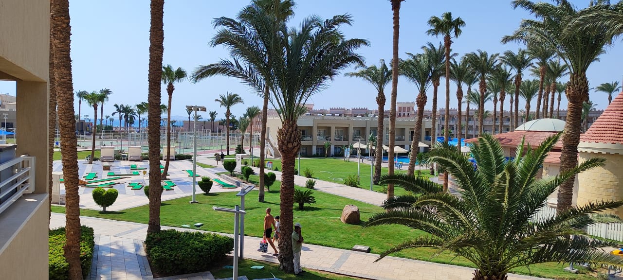 Gartenanlage Beach Albatros Resort