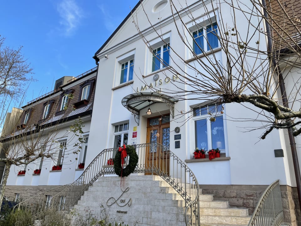 Außenansicht La Maison Hotel