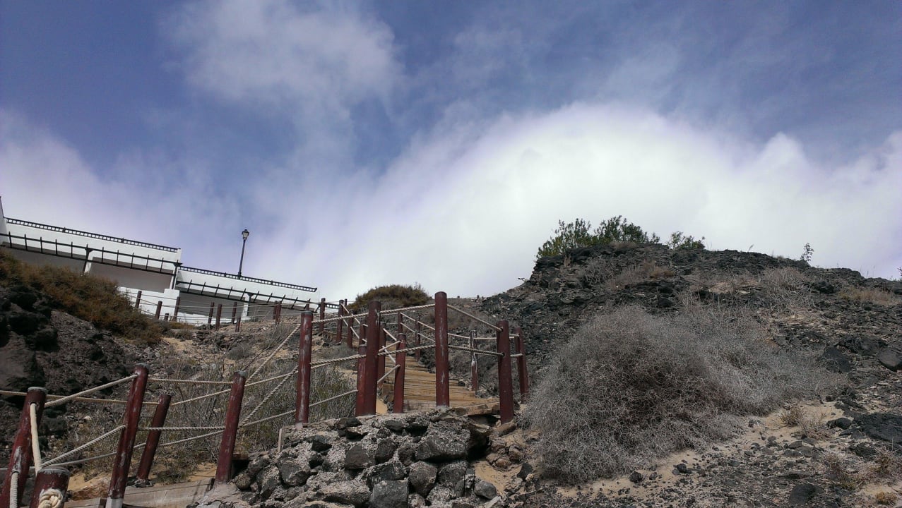 Treppe zum Strand TUI MAGIC LIFE Fuerteventura