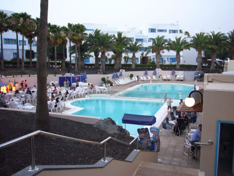 Pool Aparthotel Costa Mar