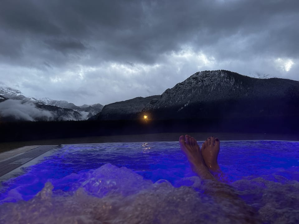 Pool Wellnesshotel Zechmeisterlehen