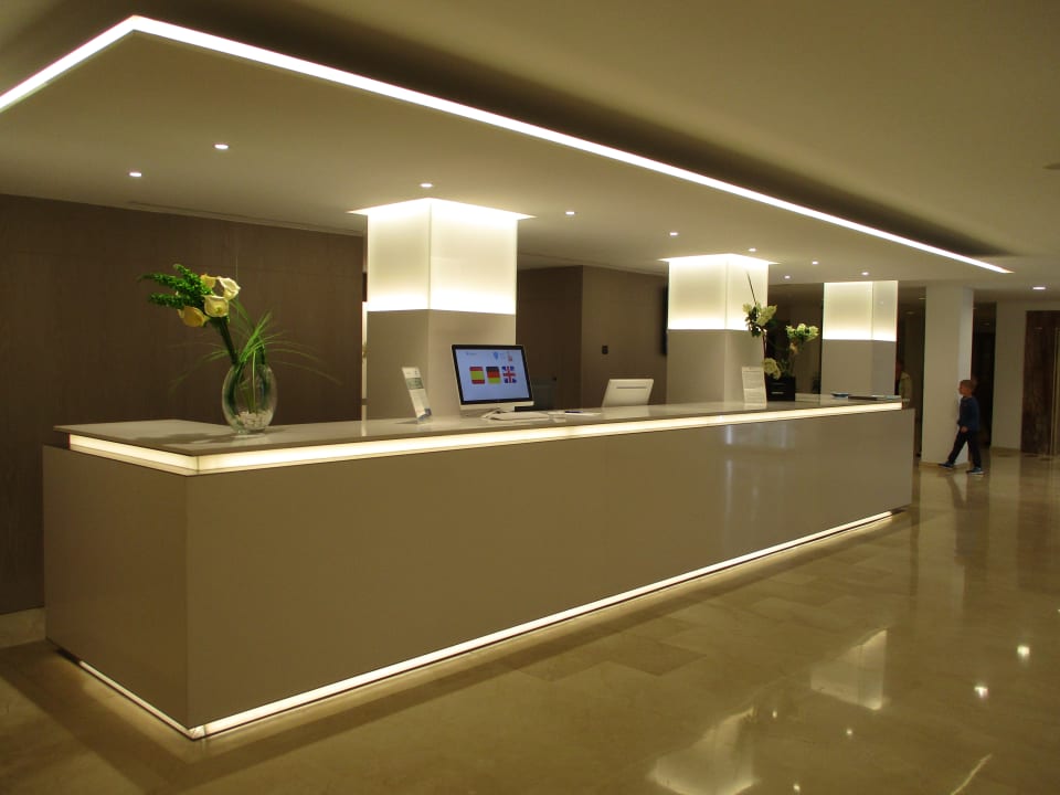 Lobby CM Playa del Moro