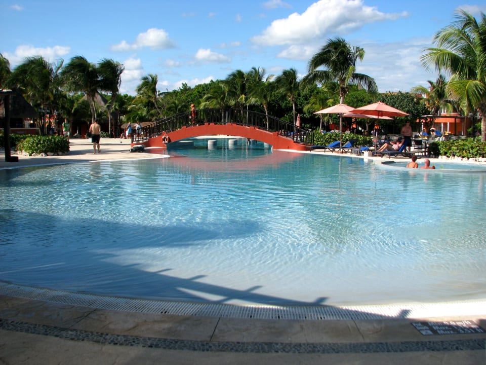 Am Pool Catalonia Playa Maroma
