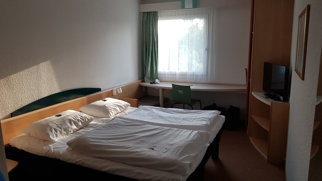 Zimmer B&B HOTEL Kassel-Industriepark