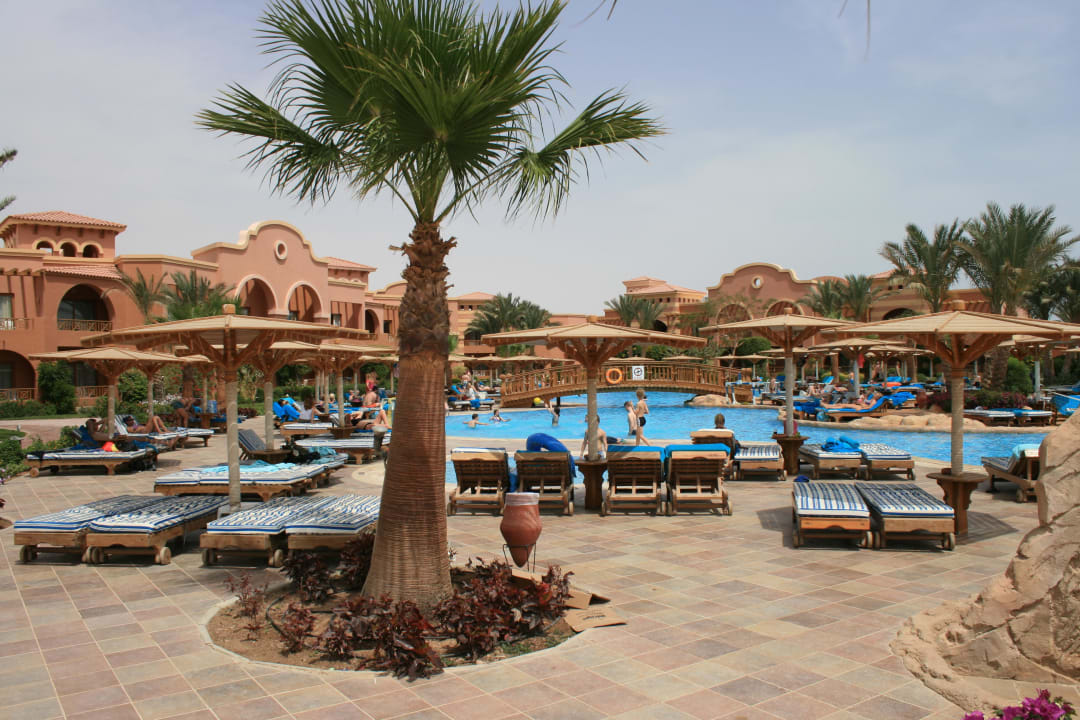 Poolanlage Sea Garden Charmillion Gardens Aquapark