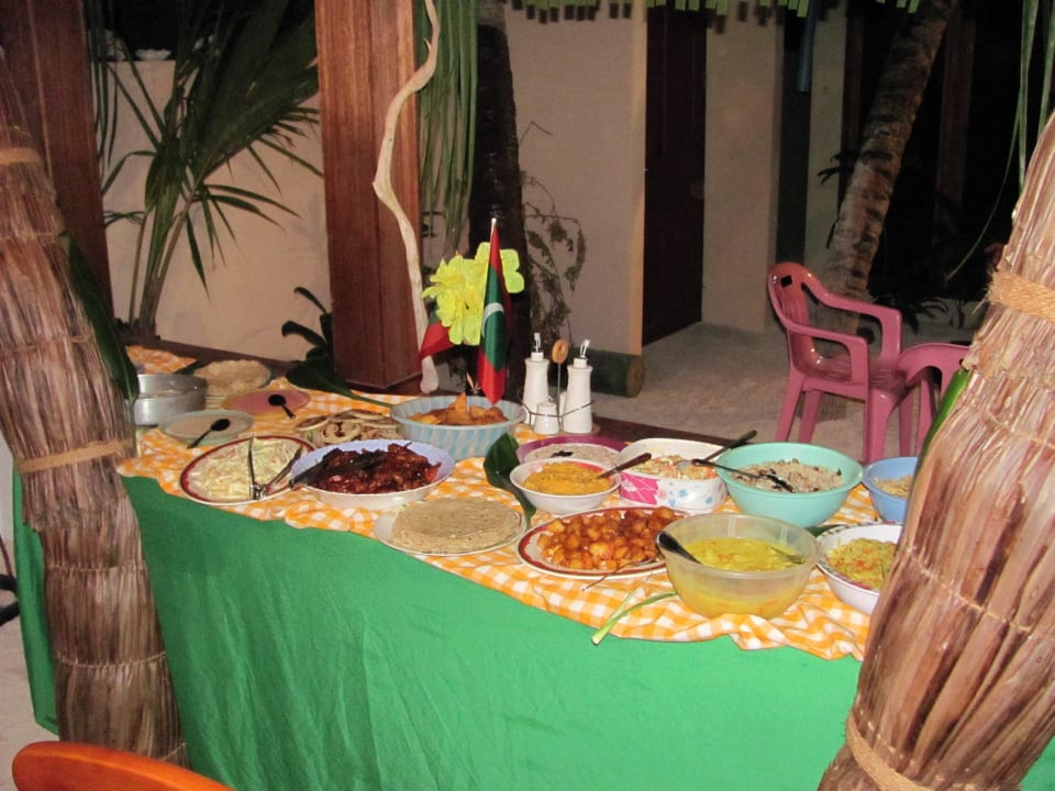 Buffet Jupiter Sunrise Lodge