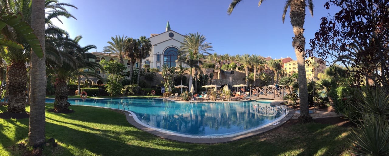 2. Pool R2 Rio Calma Hotel & Spa & Conference