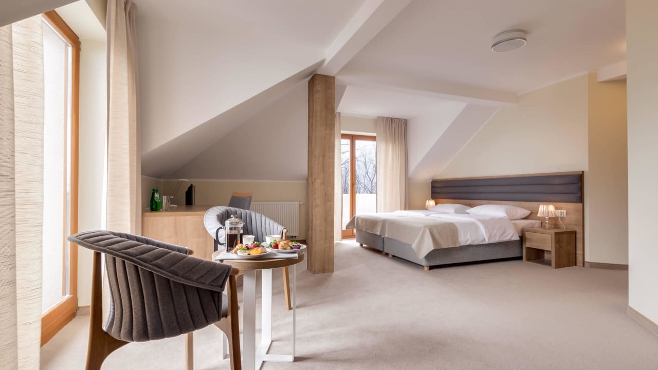 DeLUX Zamek Księża Góra