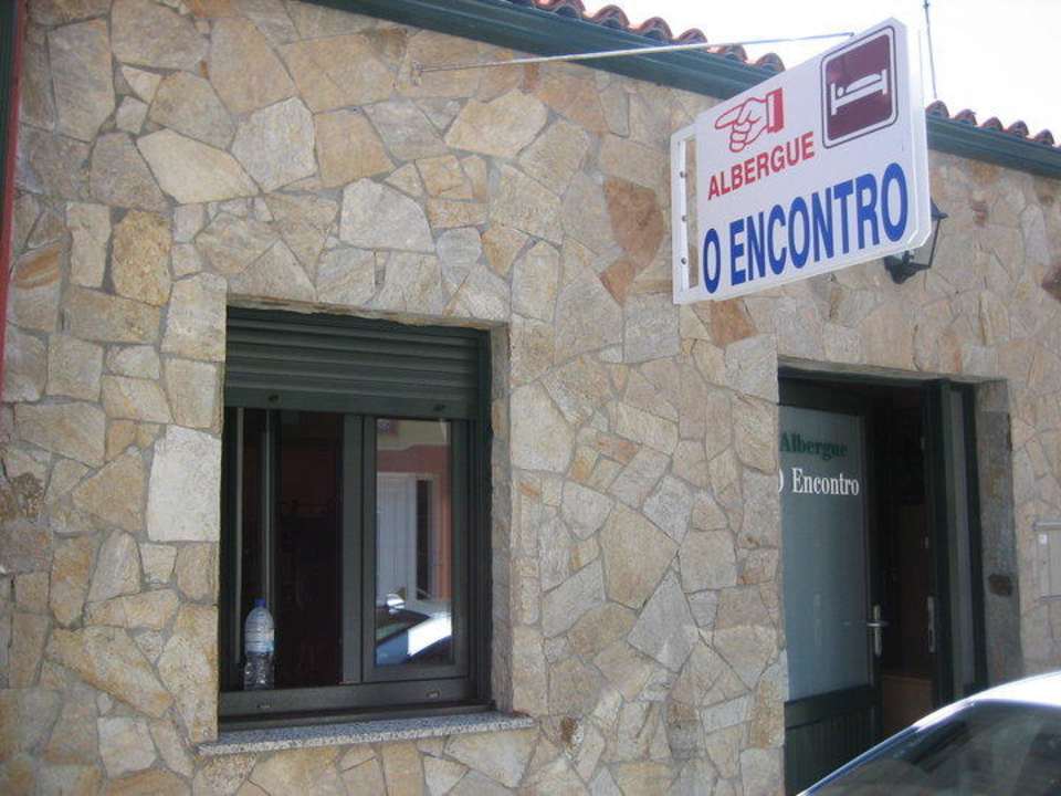 Eingang Albergue  Albergue O Encontro