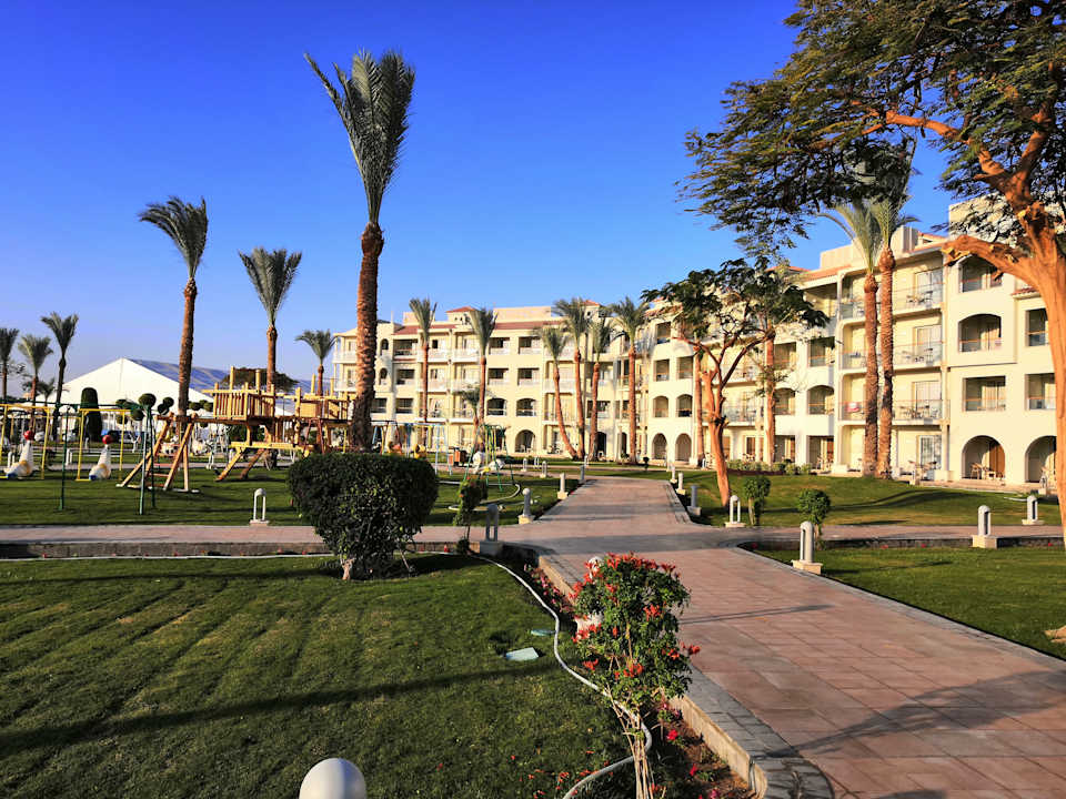 Gartenanlage Pickalbatros Dana Beach Resort - Hurghada