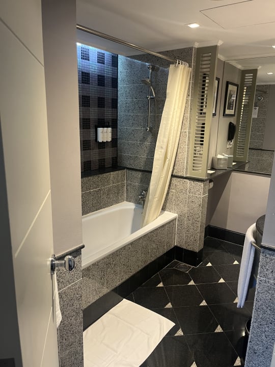 Zimmer Hotel Sofitel Plaza