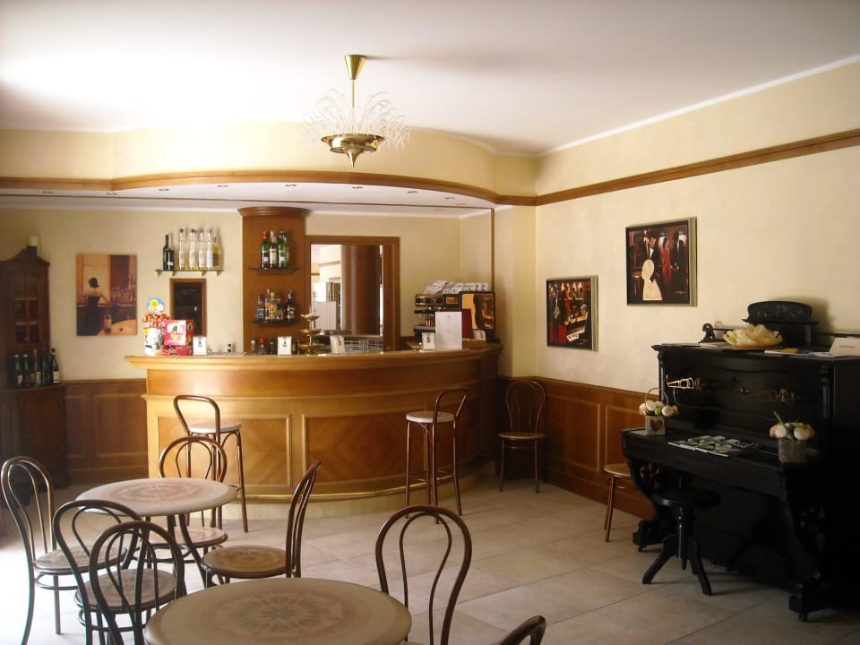 Bar interno Hotel Valentino