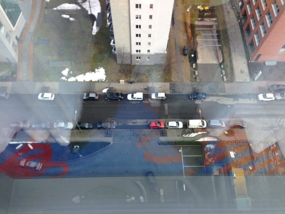 Direkt aus dem Zimmer von bis oben Radisson Blu Hotel Frankfurt