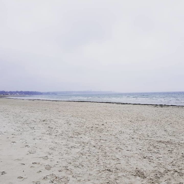 Strand Hotel Bayside