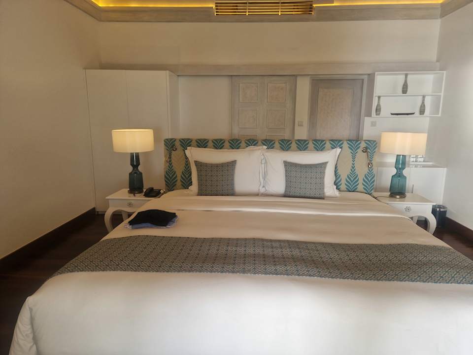 Zimmer NH Maldives Kuda Rah Resort