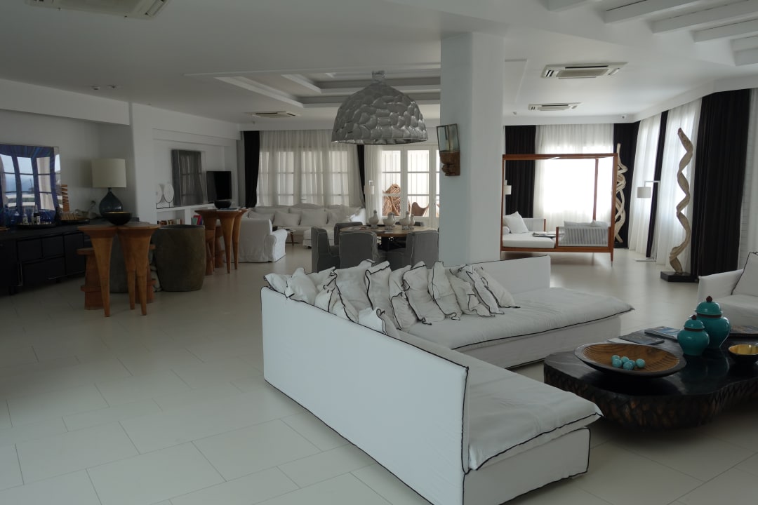 Lobby Myconian Villa Collection
