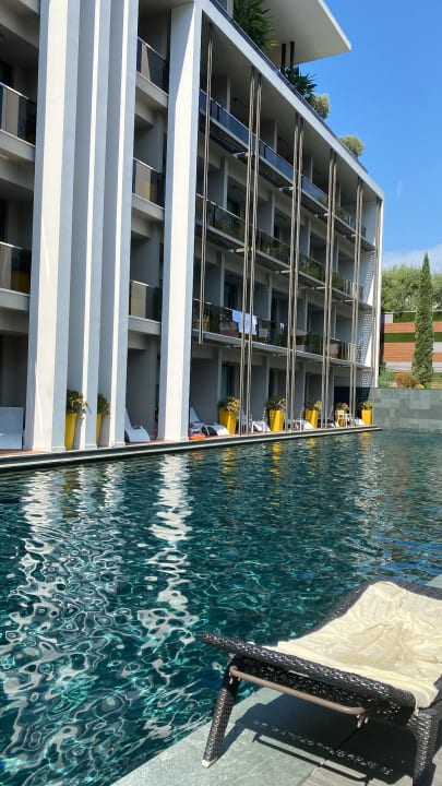 Pool The Sense Deluxe Hotel