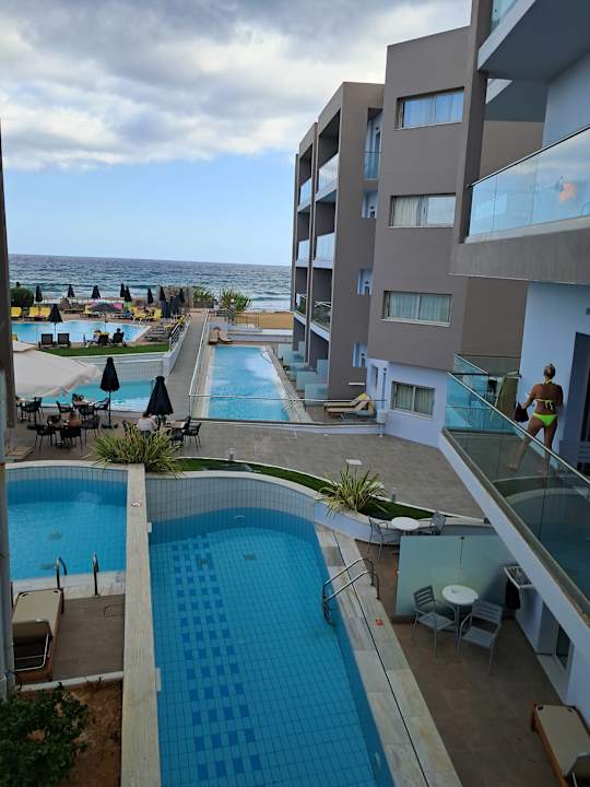 Pool allsun Hotel Carolina Mare