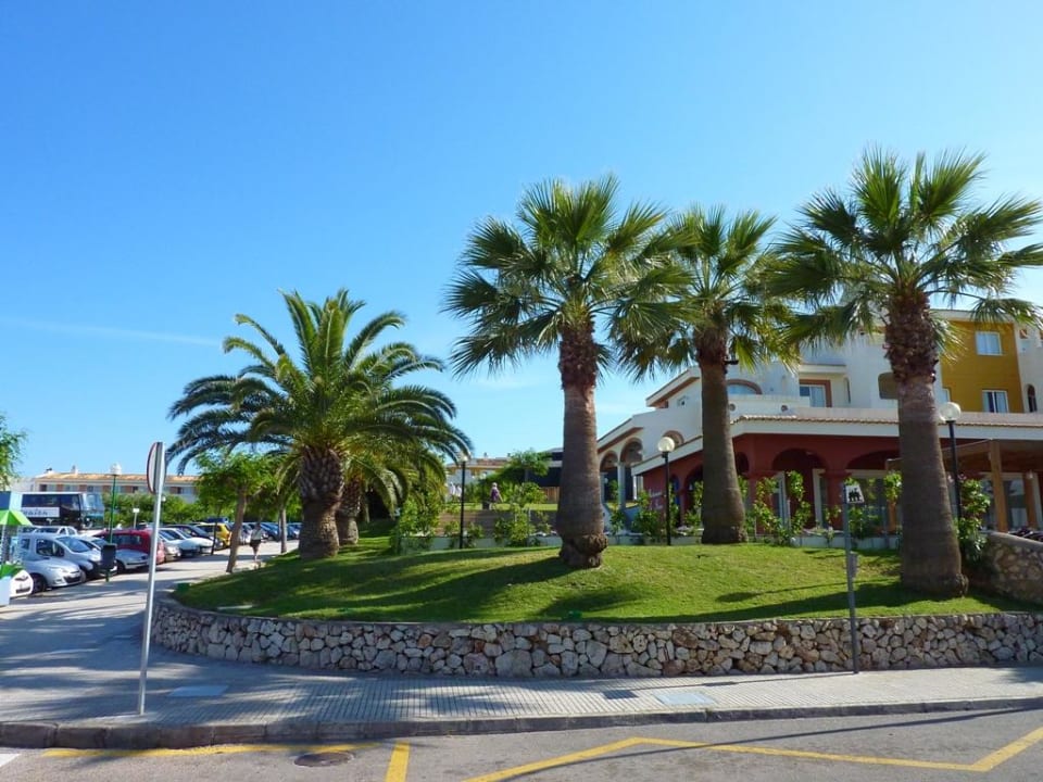 Widok z ulicy blau punta reina