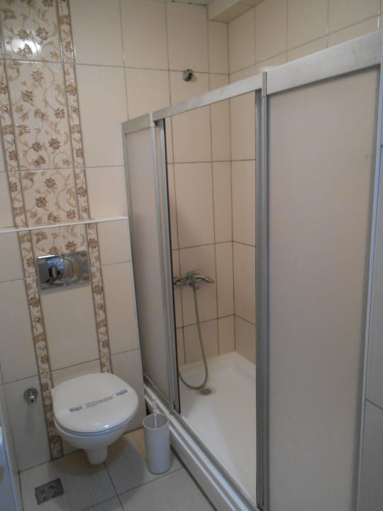 Badezimmer Hotel Ideal Beach