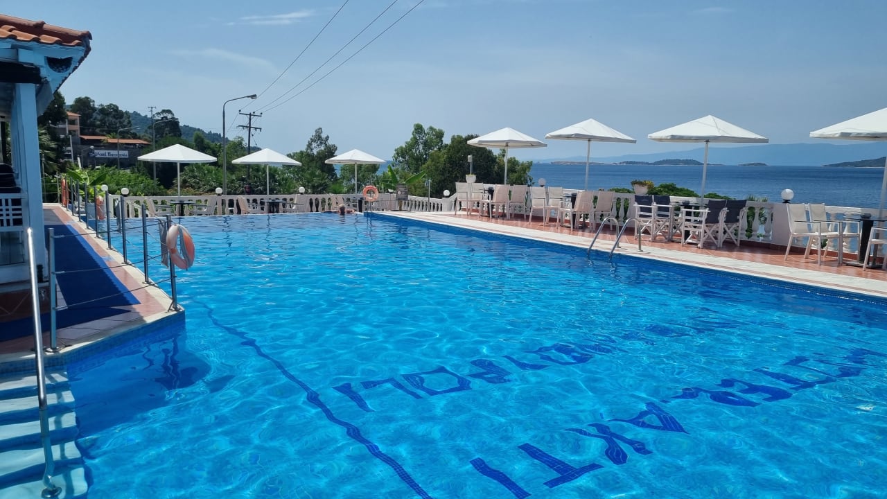 Außenansicht Akti Ouranoupolis