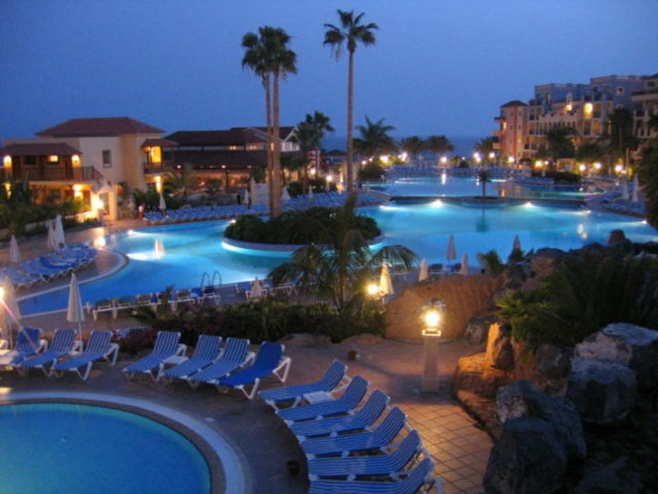 Bahia Principe Costa Adeje - Pool by night Bahia Principe Sunlight Costa Adeje