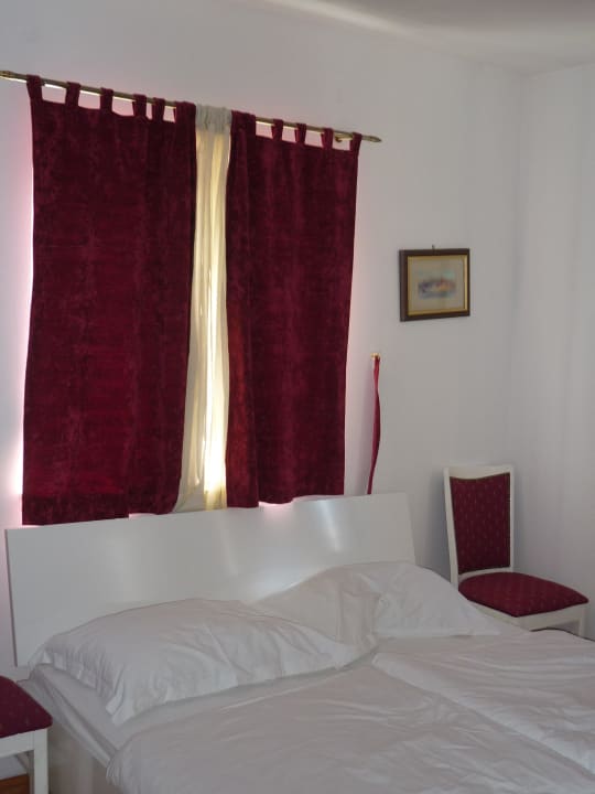 Schlafzimmer Apartments Villa Rosa Mora