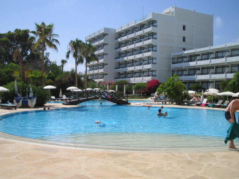 Anderer Teil des Pools Hotel Grecian Bay