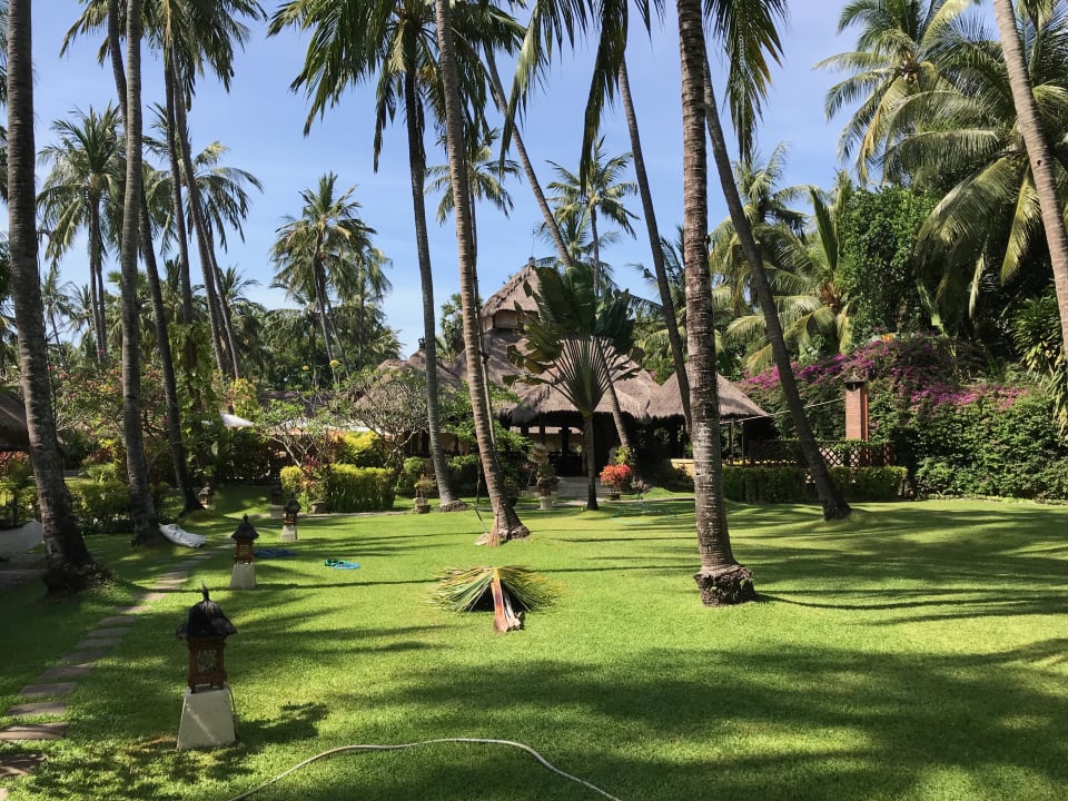 Gartenanlage Alam Anda Ocean Front Resort & Spa