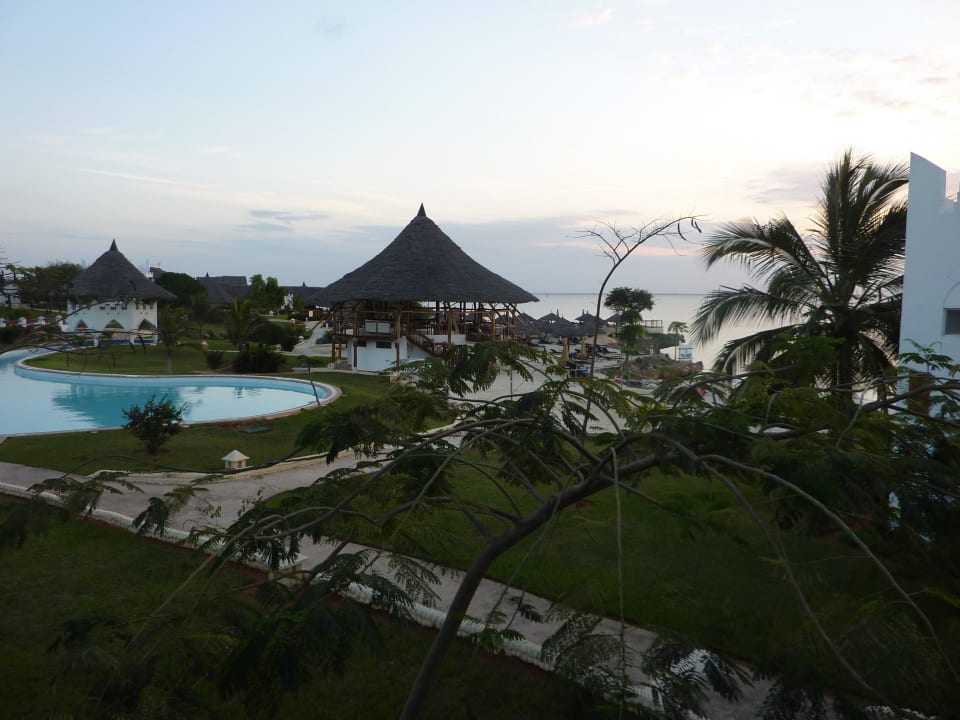 Ausblick vom Balkon Royal Zanzibar Beach Resort