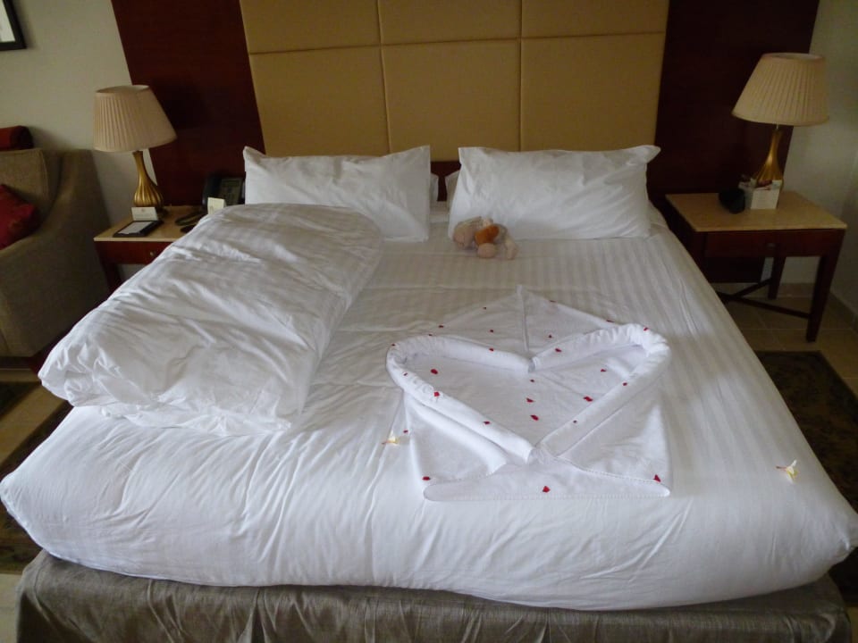 Bett Baron Palace Sahl Hasheesh