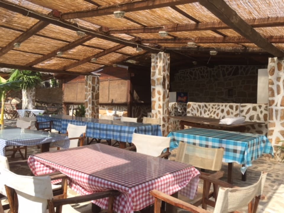 Gastro Stone Village Petrino Horio