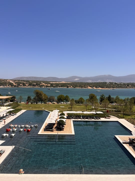 Ausblick Anda Barut Collection