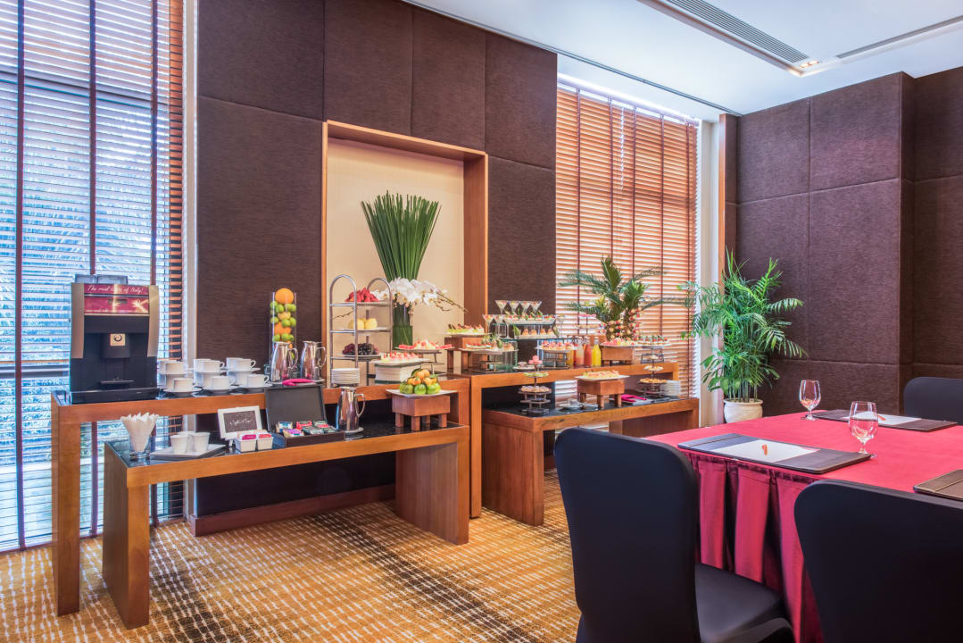Restaurant Hotel Crowne Plaza West Hanoi