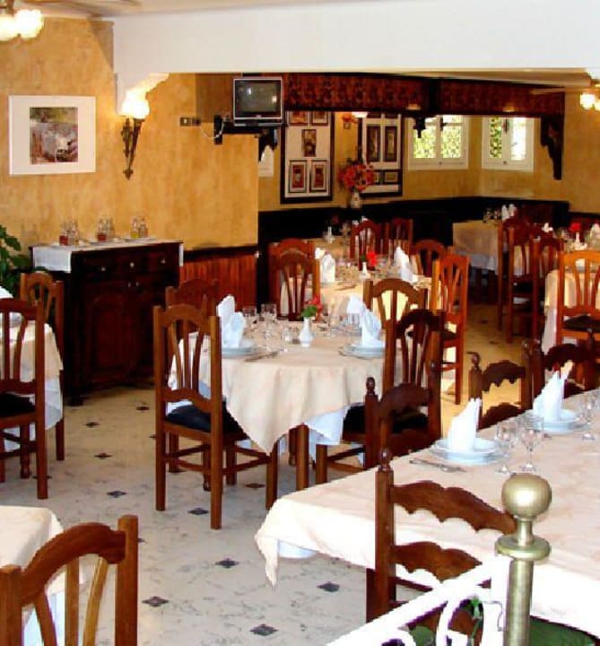 Restaurant Hotel Residence Maya