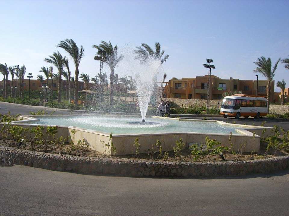 Hoteleingang Stella Beach Resort & Spa Makadi Bay
