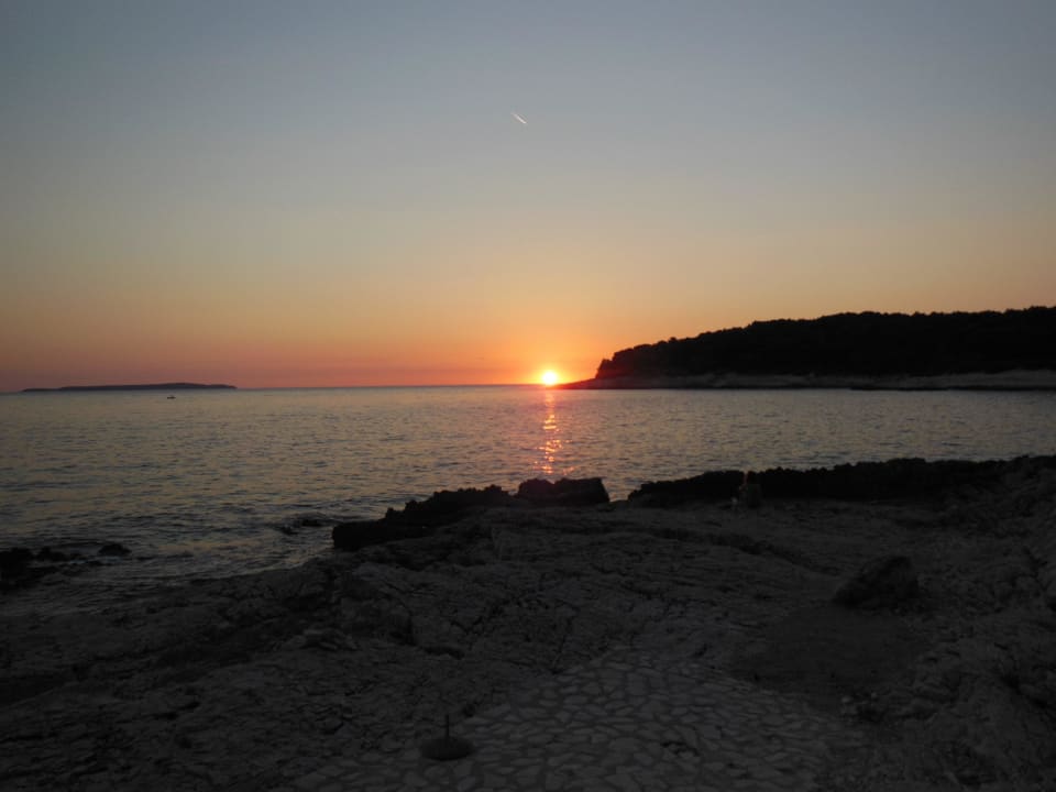 Romantischer Sonnenuntergang Hotel Aurora
