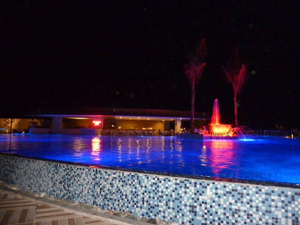 Adult Pool Akra Fethiye Tui Blue Sensatori