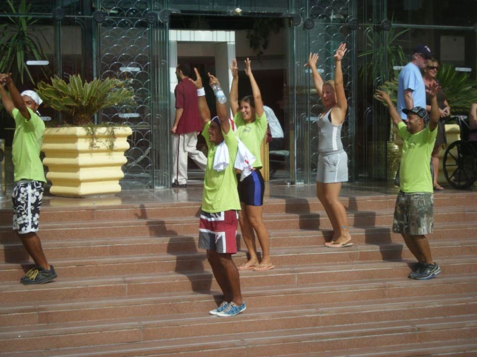Our send off from the hotel SUNRISE Holidays Resort (Adults Only)