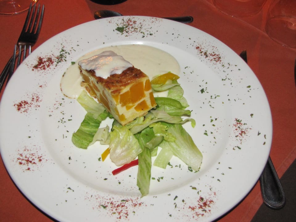 Abendessen: Vorspeise Kalahari Anib Lodge