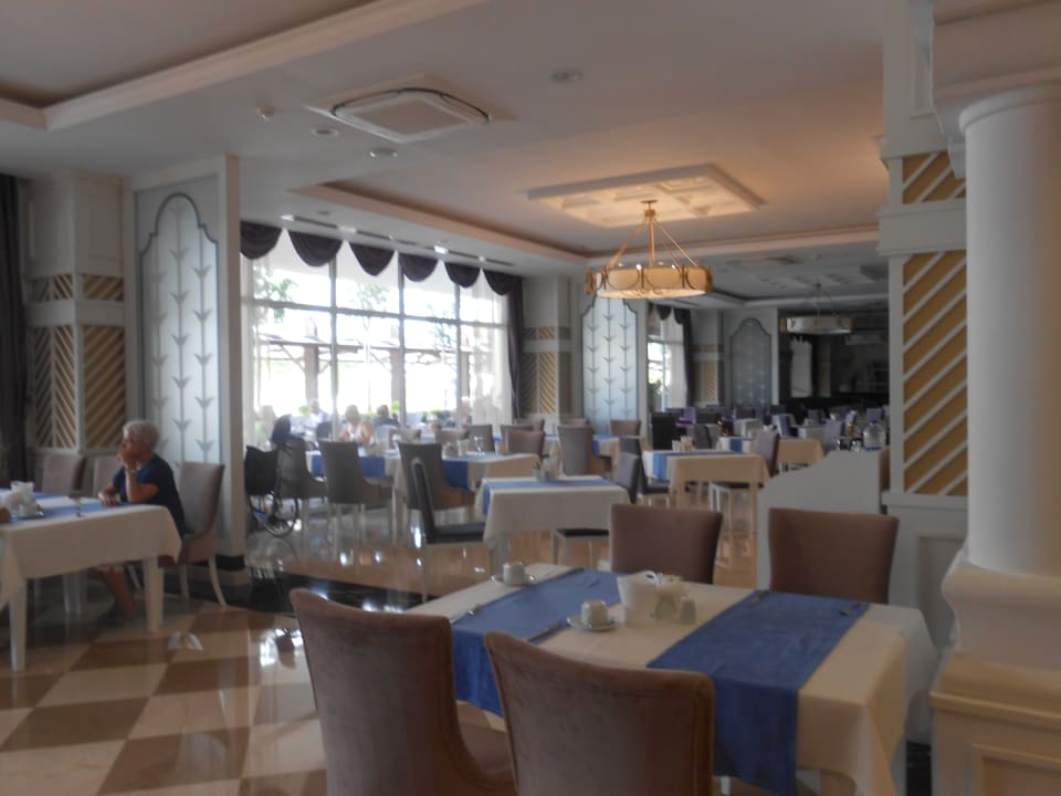 Gastro Mary Hotel Side