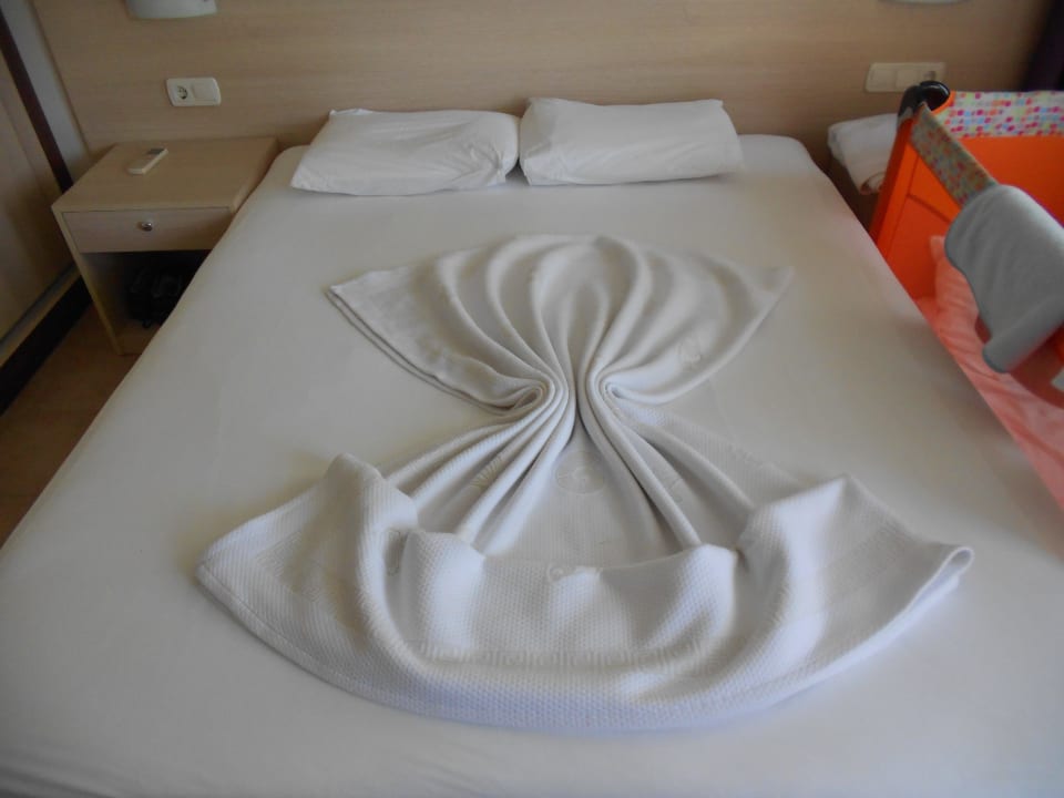 Jeden Tag anders Hotel Sirma