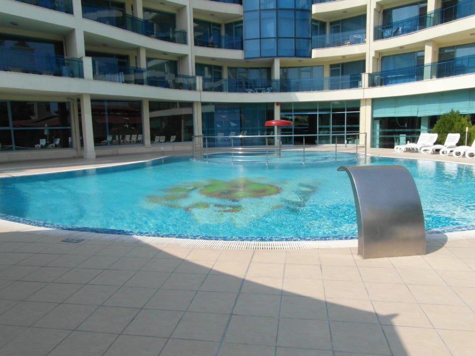 Der Pool Aparthotel Marina Holiday Club